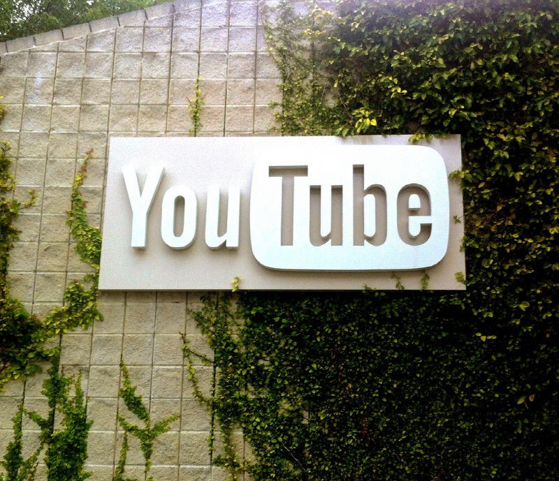 advantages of using youtube
